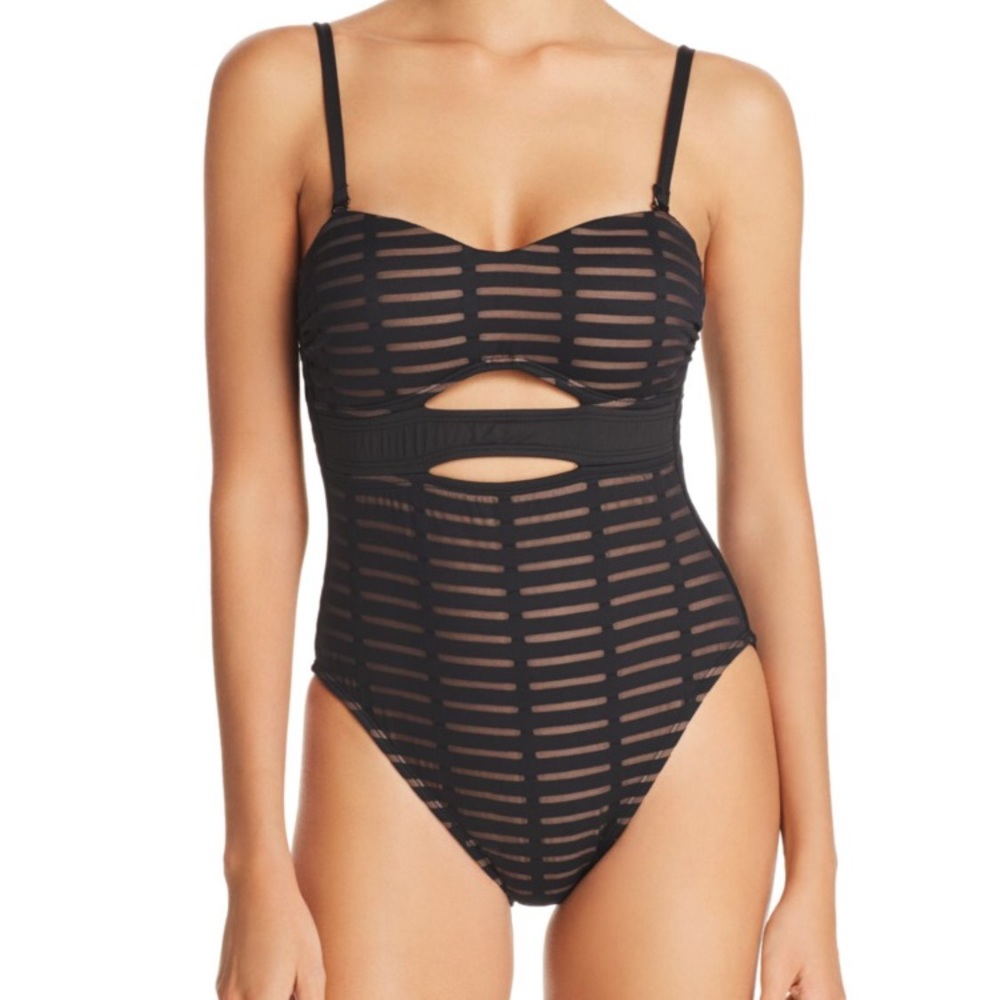 NWOT Kenneth Cole off the grid one piece swimsuite
